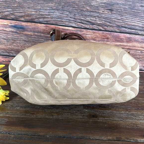 Coach Beige/Brown Op Art Canvas and Leather Julianne Hobo! In Great Condition! - Picture 8 of 12